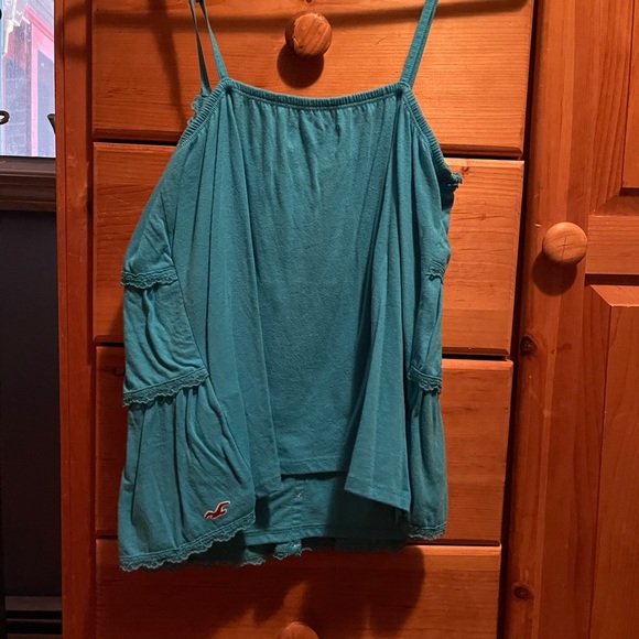 Hollister flowy tank - Picture 2 of 3